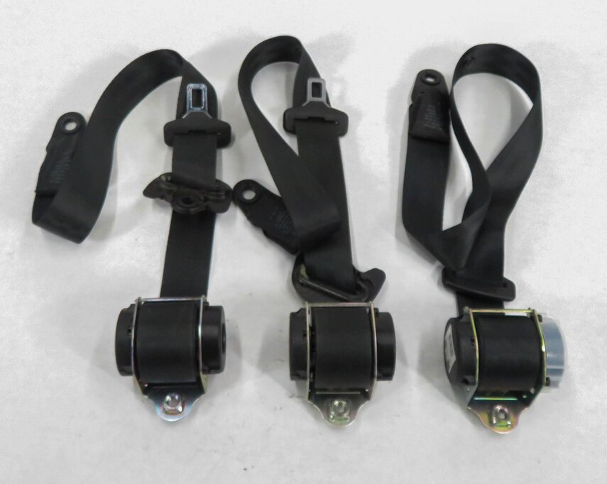 Thumbnail 4: 2012 LAND ROVER LR4 - REAR 2nd SECOND ROW SEAT SEATBELT RETRACTOR SET-3 (BLACK)