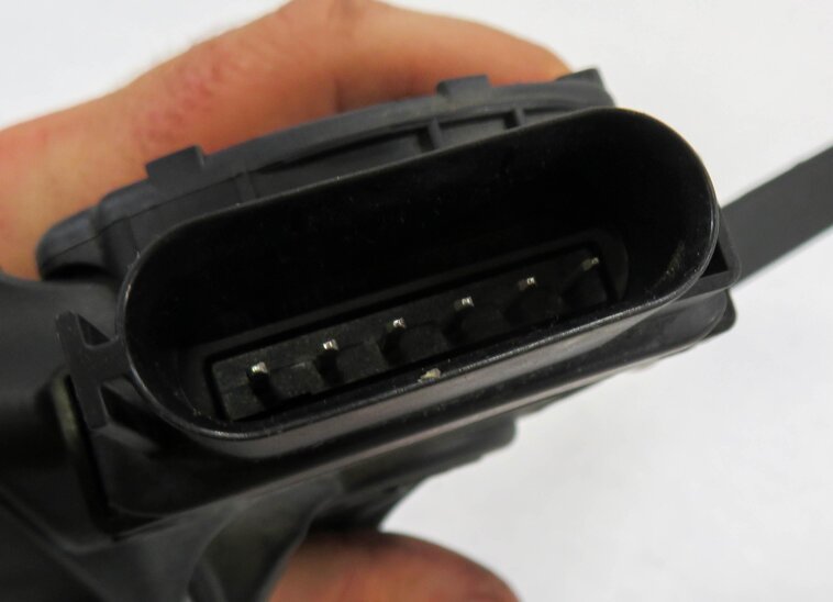 Thumbnail 5: 2012 LAND ROVER LR4 - GAS PEDAL FUEL THROTTLE ACCELERATOR FOOT PEDAL