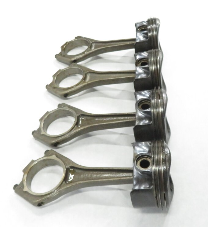 Thumbnail 4: 2012 LAND ROVER LR4 - 5.0L AJ133 V8 NON SUPER - LEFT SIDE ENGINE PISTON SET-4