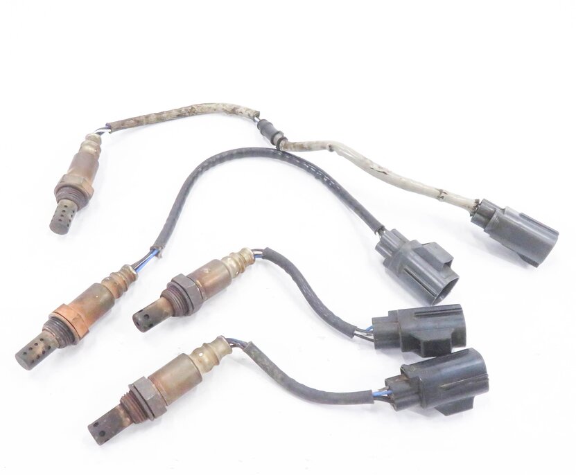 Thumbnail 2: 2006 LAND ROVER LR3 - 4.0L V6 PRE / POST CAT O2 OXYGEN LAMBDA PROBE SENSOR SET-4