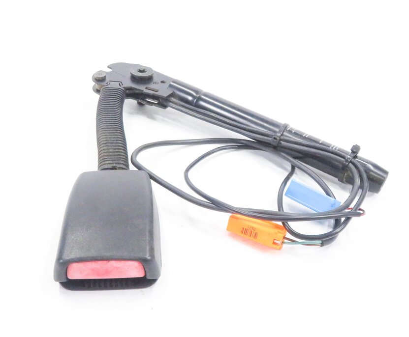 Thumbnail 2: 2005-2006 RANGE ROVER SPORT (L320) / LR3 - RIGHT FRONT SEATBELT BUCKLE RECEIVER