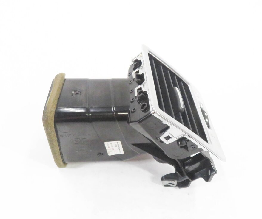 Thumbnail 3: 2011 RANGE ROVER SPORT (L320) RIGHT PASSENGER OUTER DASH HEATER A/C AIR VENT