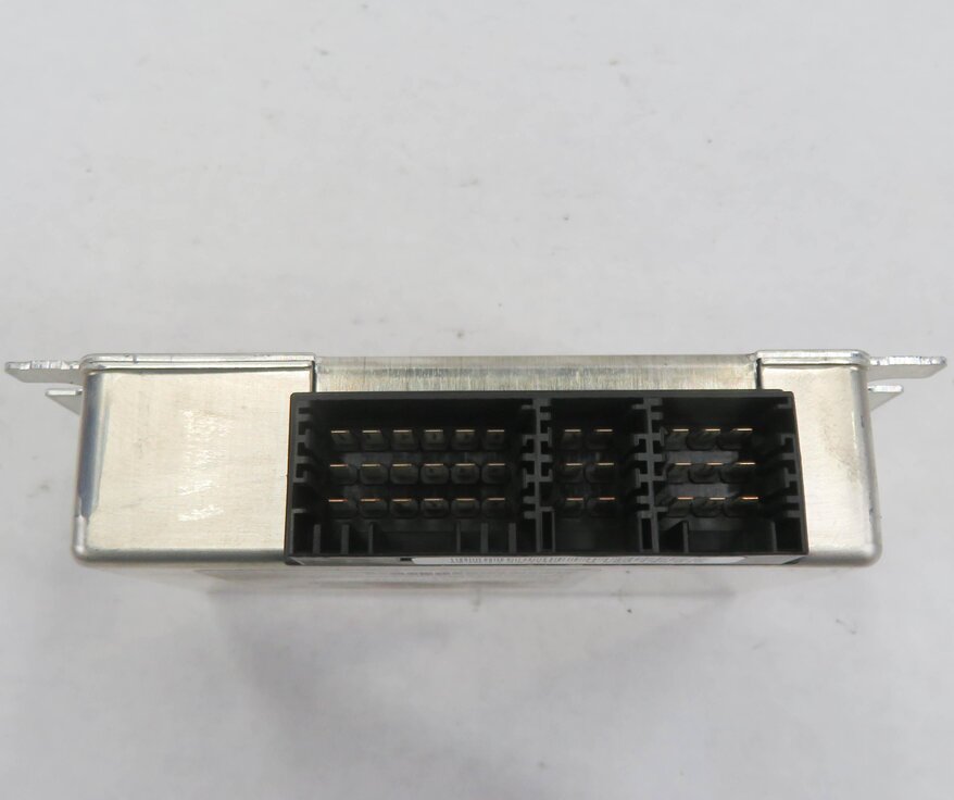 Thumbnail 5: 2010-2013 RANGE ROVER / SPORT LR4 (L320 L322) TRANSFER CASE CONTROL MODULE