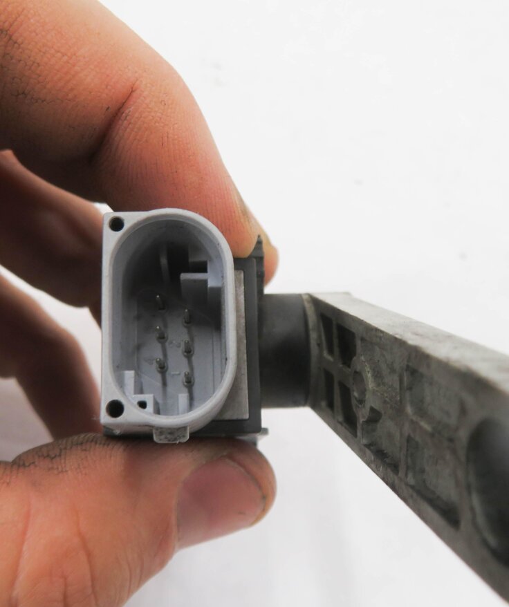 Thumbnail 5: 2011 RANGE ROVER SPORT (L320) LEFT FRONT DRIVER SUSPENSION HEIGHT LEVEL SENSOR