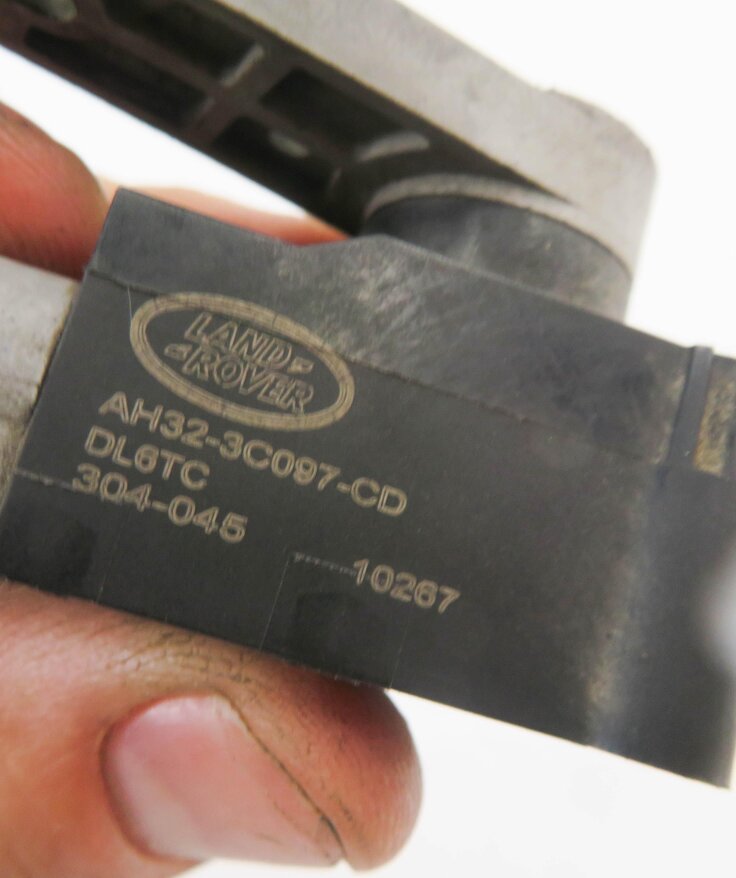 Thumbnail 6: 2011 RANGE ROVER SPORT (L320) LEFT FRONT DRIVER SUSPENSION HEIGHT LEVEL SENSOR
