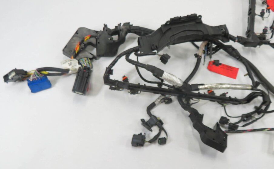 Thumbnail 4: 2011 RANGE ROVER SPORT (L320) 5.0L AJ133 V8 ENGINE WIRE WIRING HARNESS LOOM
