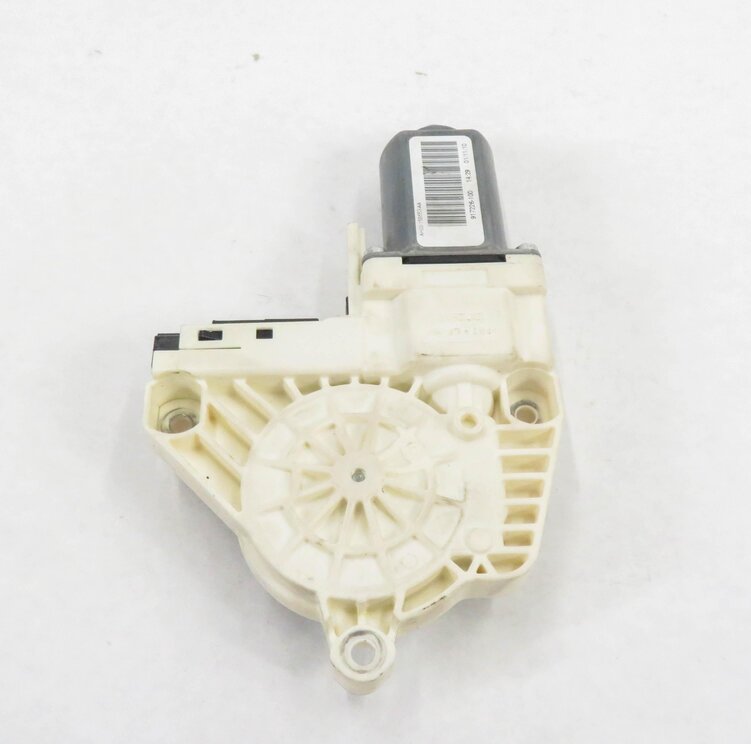 Thumbnail 3: 2010-2016 RANGE ROVER SPORT (L320) LR4 - LEFT FRONT DRIVER DOOR WINDOW MOTOR