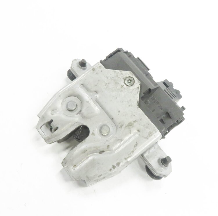 2011 RANGE ROVER SPORT (L320) REAR LOWER TRUNK LOCK LATCH ACTUATOR