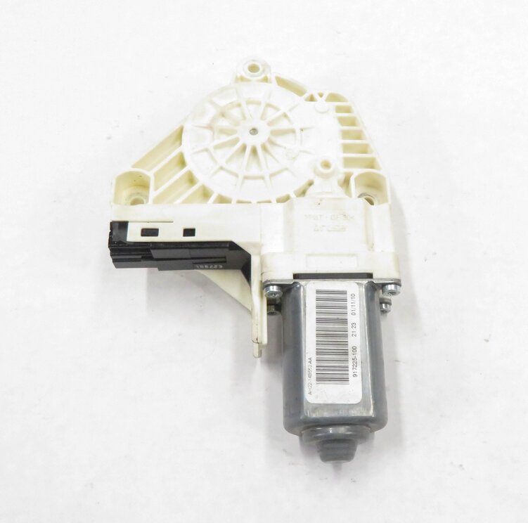 Thumbnail 3: 2010-2016 RANGE ROVER SPORT (L320) LR4 RIGHT FRONT PASSENGER POWER WINDOW MOTOR