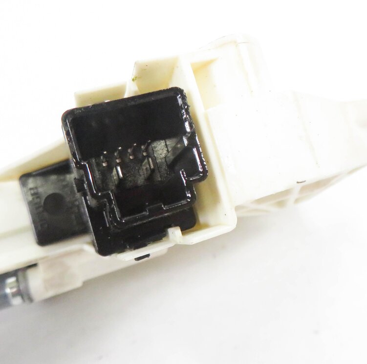 Thumbnail 6: 2010-2016 RANGE ROVER SPORT (L320) LR4 RIGHT FRONT PASSENGER POWER WINDOW MOTOR