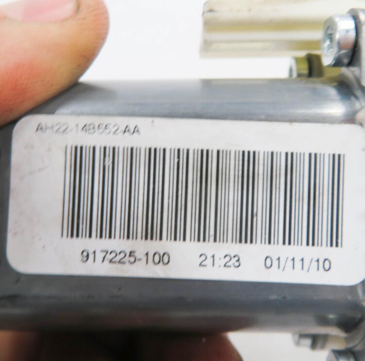 Thumbnail 8: 2010-2016 RANGE ROVER SPORT (L320) LR4 RIGHT FRONT PASSENGER POWER WINDOW MOTOR