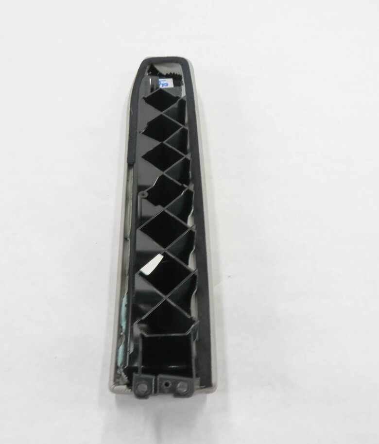 Thumbnail 5: 2010 MERCEDES BENZ S400 (W221) LEFT SIDE REAR SEAT ARMREST (GRAY LEATHER 218A)