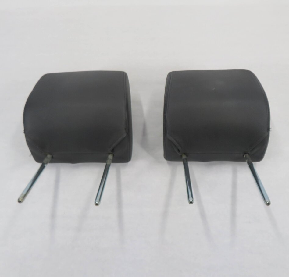 Thumbnail 2: 2006 RANGE ROVER SPORT (L320) FRONT HEADREST SET-2 (EBONY BLACK LEATHER)