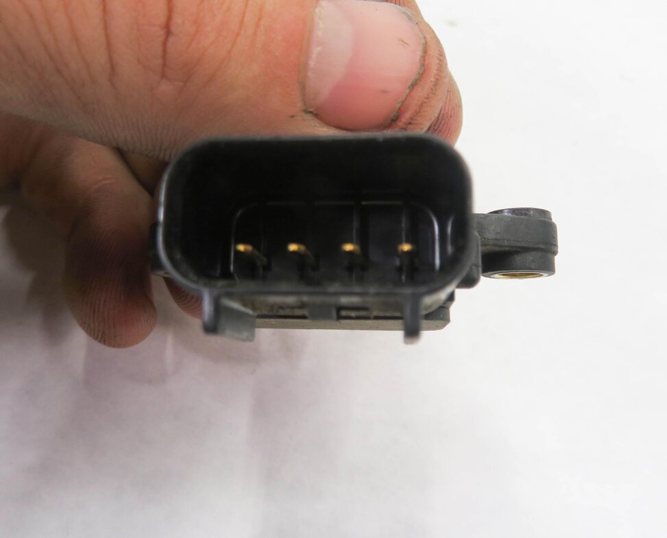 Thumbnail 5: 2006 RANGE ROVER SPORT (L320) 4.2L SUPERCHARGED INTAKE MANIFOLD PRESSURE SENSOR