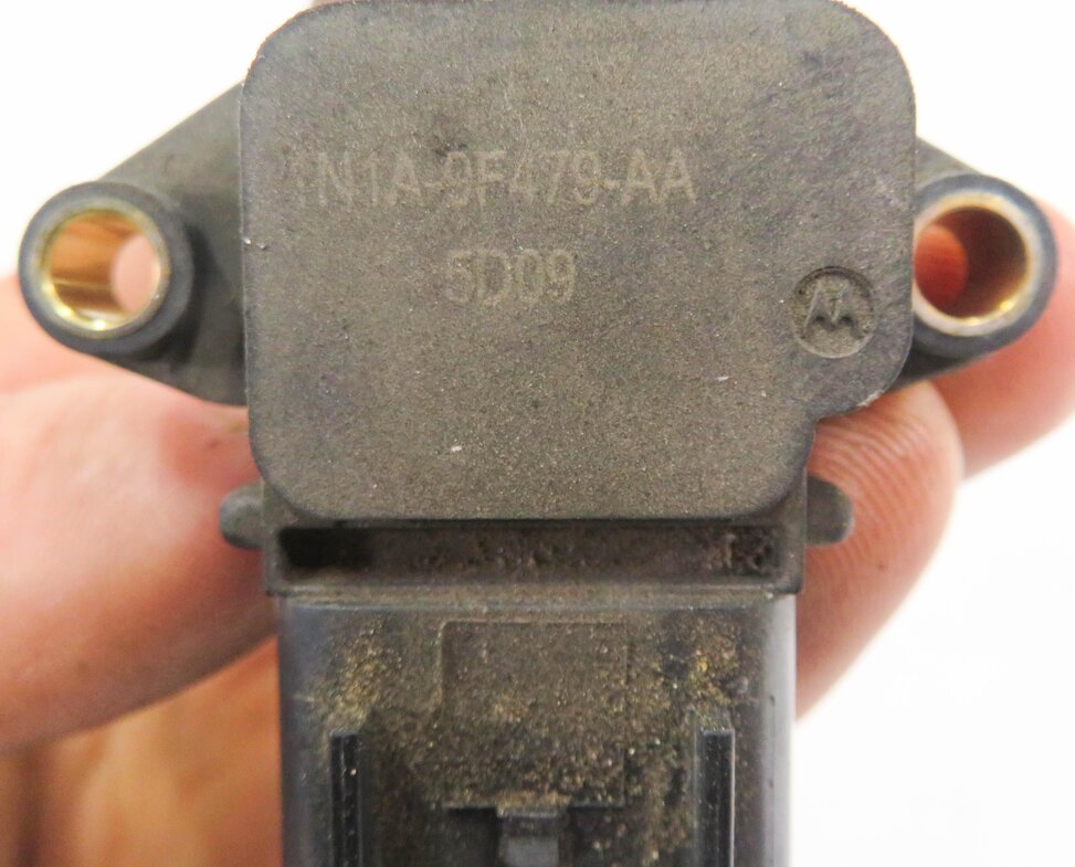 Thumbnail 6: 2006 RANGE ROVER SPORT (L320) 4.2L SUPERCHARGED INTAKE MANIFOLD PRESSURE SENSOR