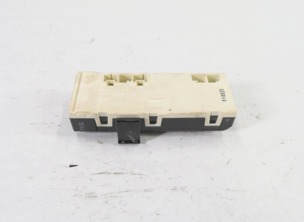 Thumbnail 3: 07-13 MERCEDES CL550 CL600 S350 S400 S450 S550 S600 - TRUNK LIFT CONTROL MODULE