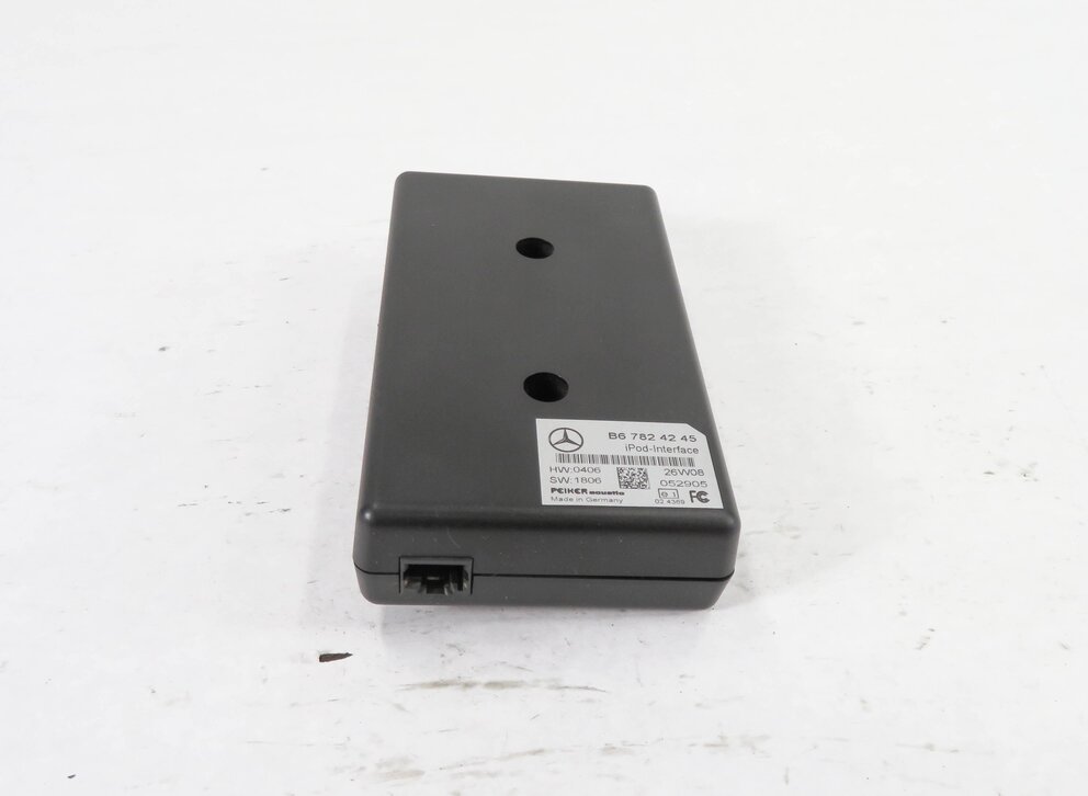 2009 MERCEDES BENZ S550 (W221) RADIO STEREO i-POD INTERFACE CONTROL MODULE