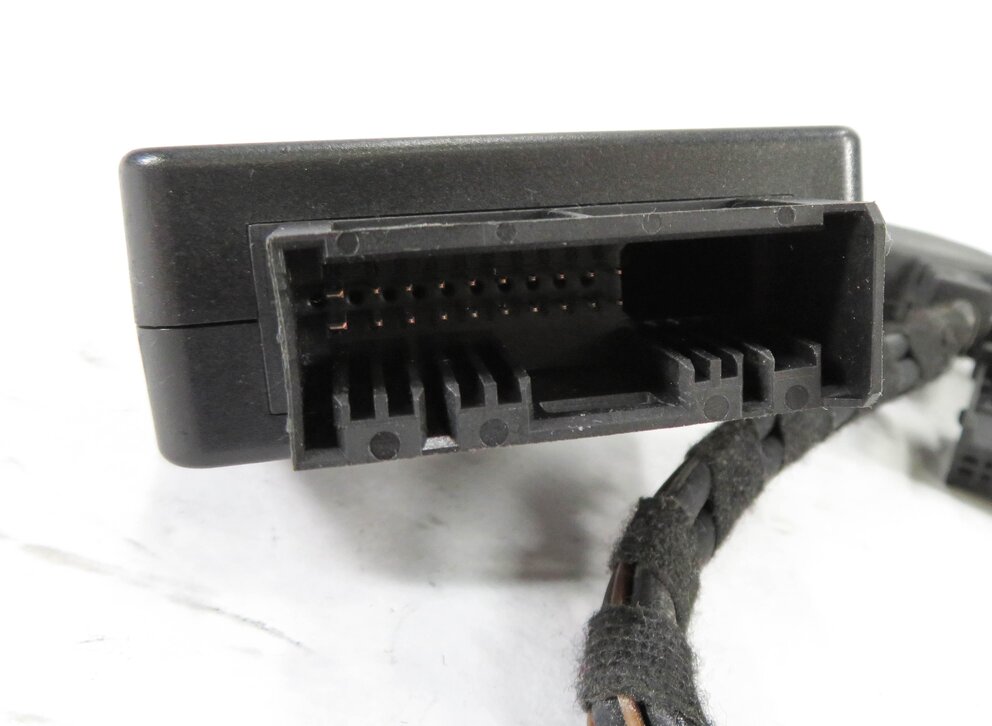 Thumbnail 12: 2009 MERCEDES BENZ S550 (W221) RADIO STEREO i-POD INTERFACE CONTROL MODULE