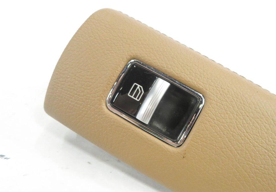 Thumbnail 7: 2009 MERCEDES BENZ S550 (W221) RIGHT FRONT PASSENGER POWER WINDOW SWITCH (BROWN)