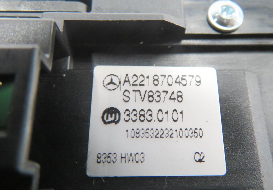 Thumbnail 8: 2009 MERCEDES BENZ S550 (W221) RIGHT FRONT PASSENGER POWER WINDOW SWITCH (BROWN)