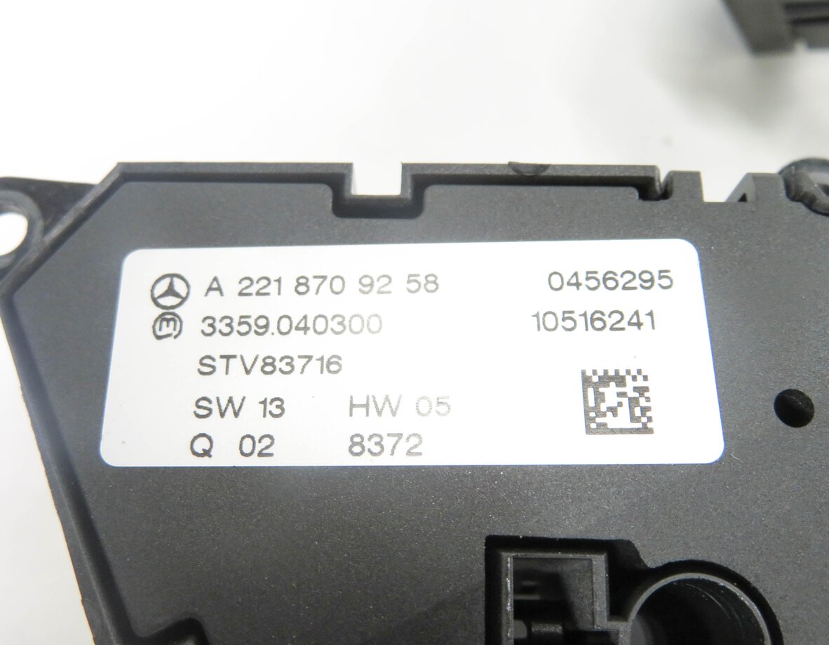 Thumbnail 10: 07-14 MERCEDES CL550 CL600 S350 S400 S450 S550 - LEFT DRIVER SEAT CONTROL SWITCH