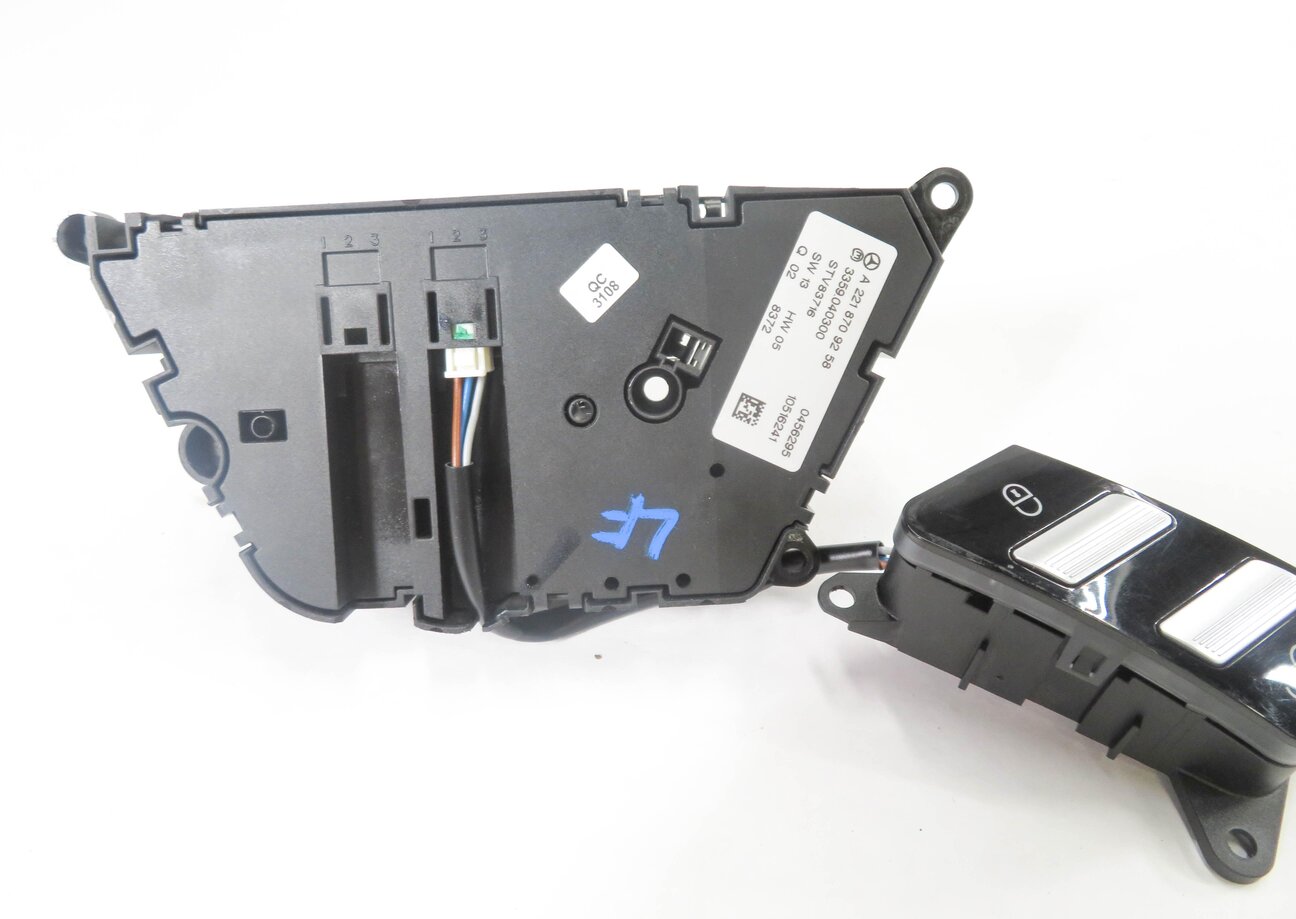 Thumbnail 8: 07-14 MERCEDES CL550 CL600 S350 S400 S450 S550 - LEFT DRIVER SEAT CONTROL SWITCH