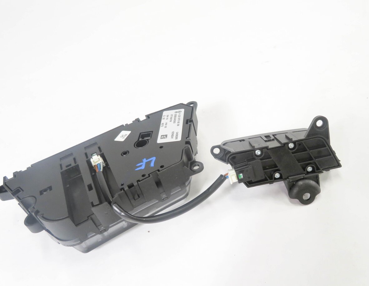 Thumbnail 9: 07-14 MERCEDES CL550 CL600 S350 S400 S450 S550 - LEFT DRIVER SEAT CONTROL SWITCH
