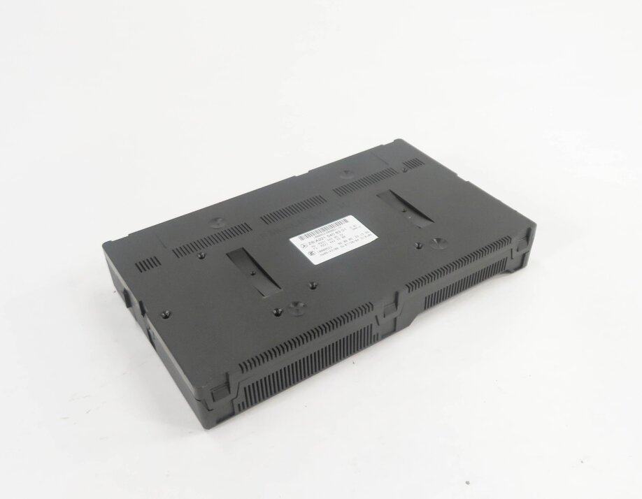 2009 MERCEDES BENZ S550 (W221) REAR SIGNAL ACQUISITION CONTROL MODULE (SAM)