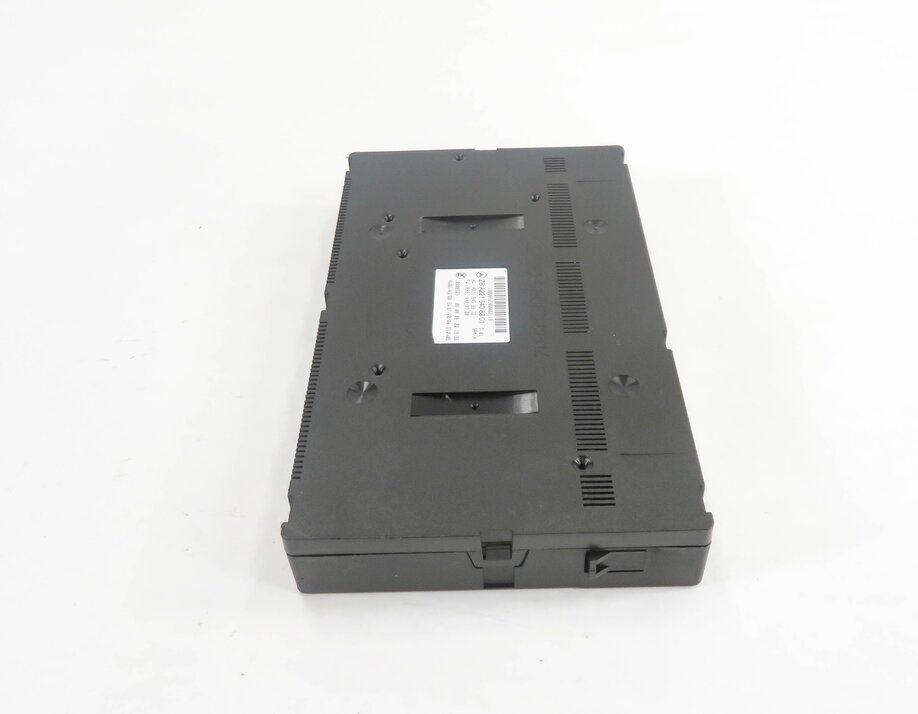 Thumbnail 4: 2009 MERCEDES BENZ S550 (W221) REAR SIGNAL ACQUISITION CONTROL MODULE (SAM)