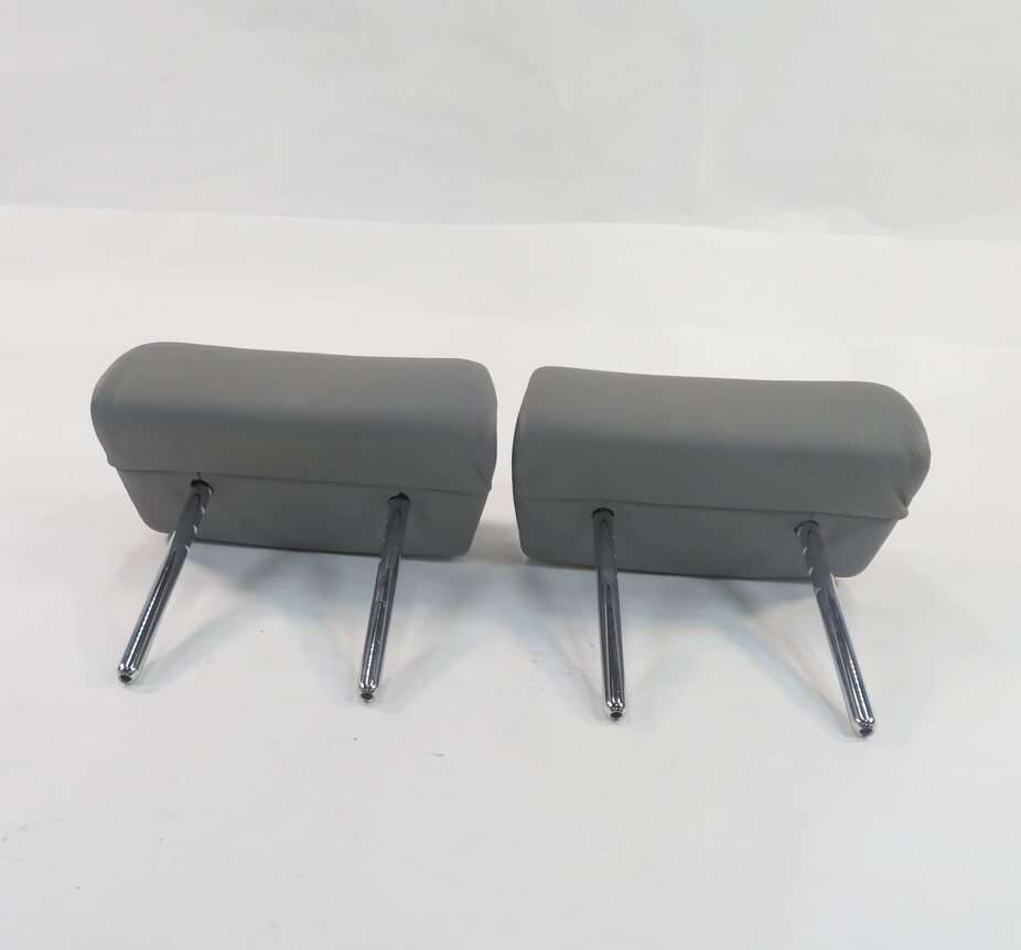 Thumbnail 2: 2007 BMW X5 (E70) REAR - LEFT & RIGHT SEAT HEADREST SET-2 (GRAY LEATHER LUAD)