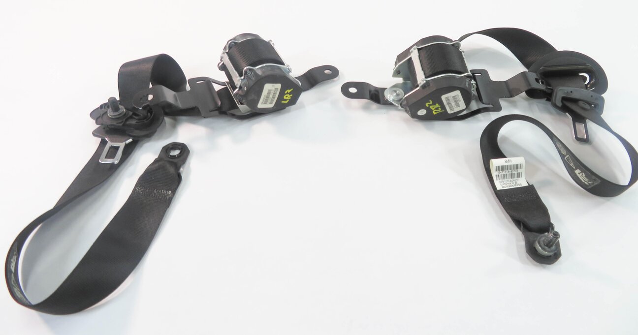 Thumbnail 2: 2007 BMW X5 (E70) REAR SECOND ROW SEAT - LEFT & RIGHT SEATBELT RETRACTOR (BLACK)
