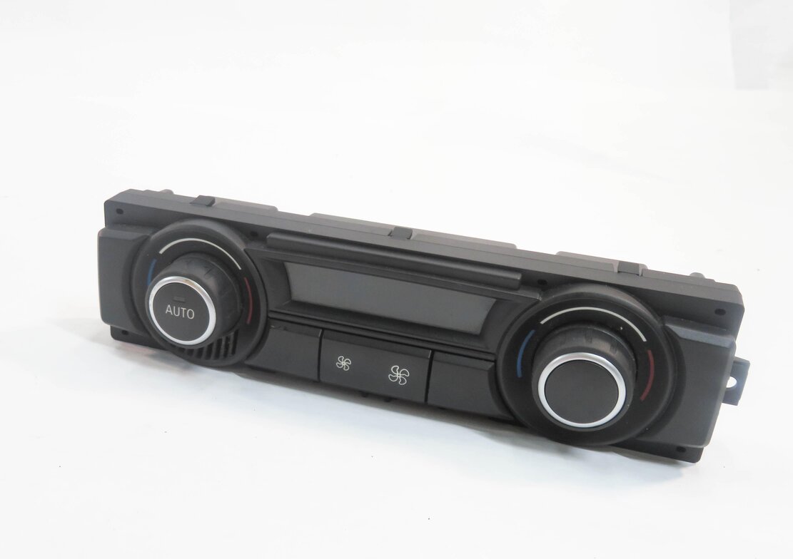 2007-2013 BMW X5 (E70) REAR HEATER A/C TEMPERATURE CLIMATE CONTROL PANEL