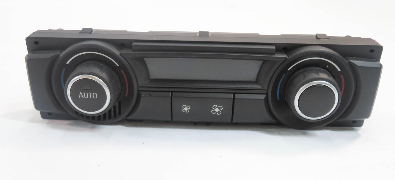 Thumbnail 3: 2007-2013 BMW X5 (E70) REAR HEATER A/C TEMPERATURE CLIMATE CONTROL PANEL