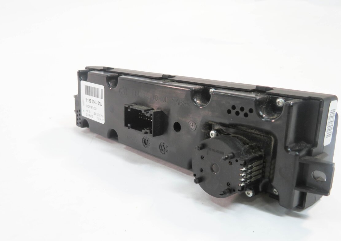 Thumbnail 5: 2007-2013 BMW X5 (E70) REAR HEATER A/C TEMPERATURE CLIMATE CONTROL PANEL