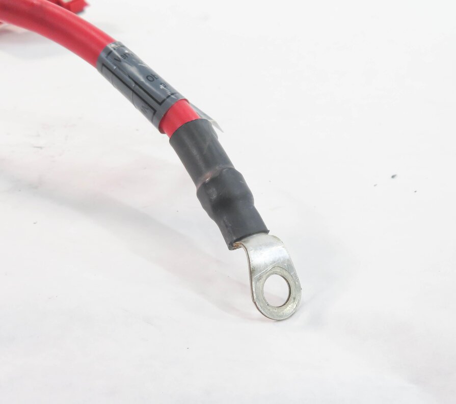 Thumbnail 6: 2007 BMW X5 (E70) POSITIVE BATTERY CABLE SRS
