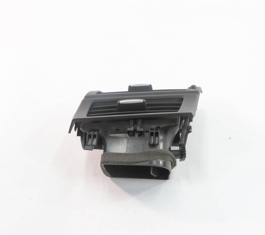 Thumbnail 5: 2007 BMW X5 (E70) RIGHT FRONT PASSENGER DASH HEATER A/C AIR VENT
