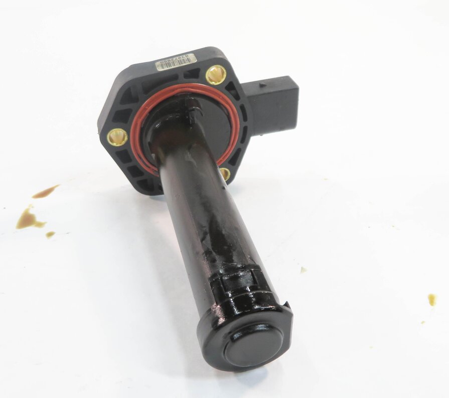Thumbnail 5: 2007 BMW X5 (E70) 4.8L N62 V8 ENGINE - MOTOR OIL FLUID PAN LEVEL SENSOR