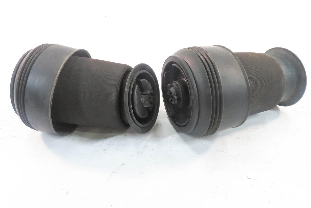 Thumbnail 5: 2007-2013 BMW X5 (E70) REAR STANDARD SUSPENSION AIR SPRING SHOCK STRUT SET (2)