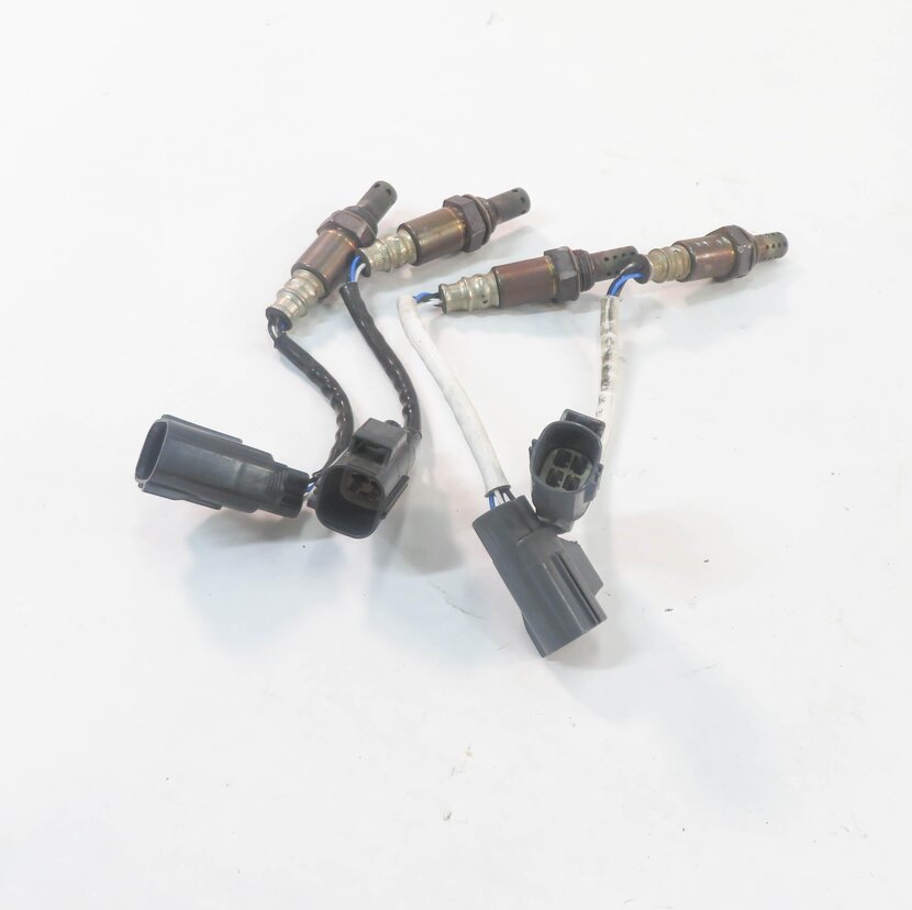 Thumbnail 1: 07 RANGE ROVER SPORT (L320) 4.4L PRE POST CAT O2 OXYGEN LAMBDA PROBE SENSOR SET