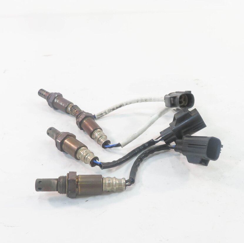 Thumbnail 4: 07 RANGE ROVER SPORT (L320) 4.4L PRE POST CAT O2 OXYGEN LAMBDA PROBE SENSOR SET