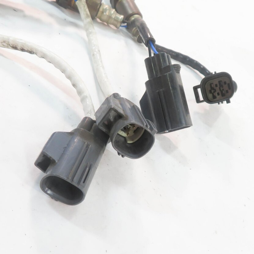 Thumbnail 7: 07 RANGE ROVER SPORT (L320) 4.4L PRE POST CAT O2 OXYGEN LAMBDA PROBE SENSOR SET
