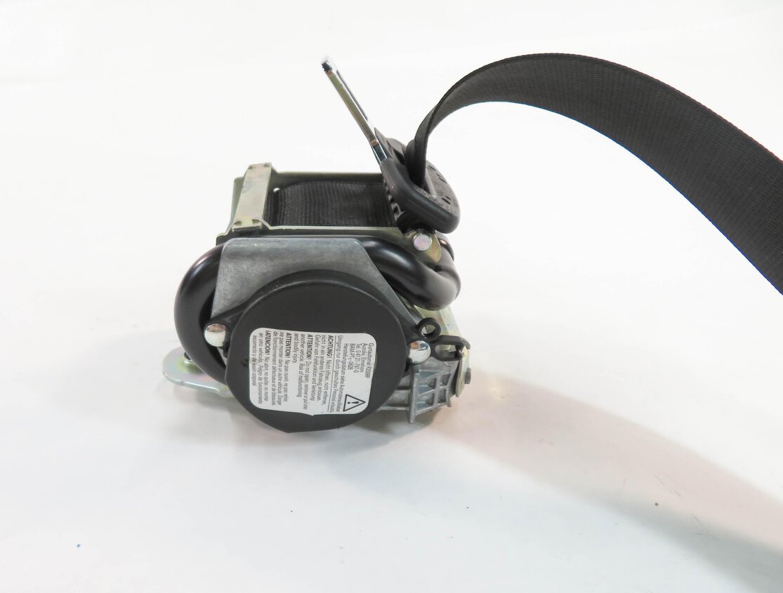 Thumbnail 4: 2010 MERCEDES BENZ E550 (C207) LEFT REAR SEATBELT RETRACTOR (BLACK)
