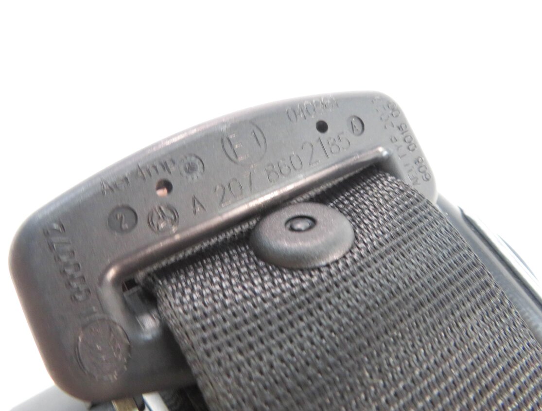 Thumbnail 8: 2010 MERCEDES BENZ E550 (C207) LEFT REAR SEATBELT RETRACTOR (BLACK)