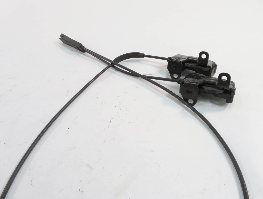 Thumbnail 2: 2010 MERCEDES BENZ E550 (C207) FRONT LOWER HOOD LOCK LATCH SET-2 w/ CABLE