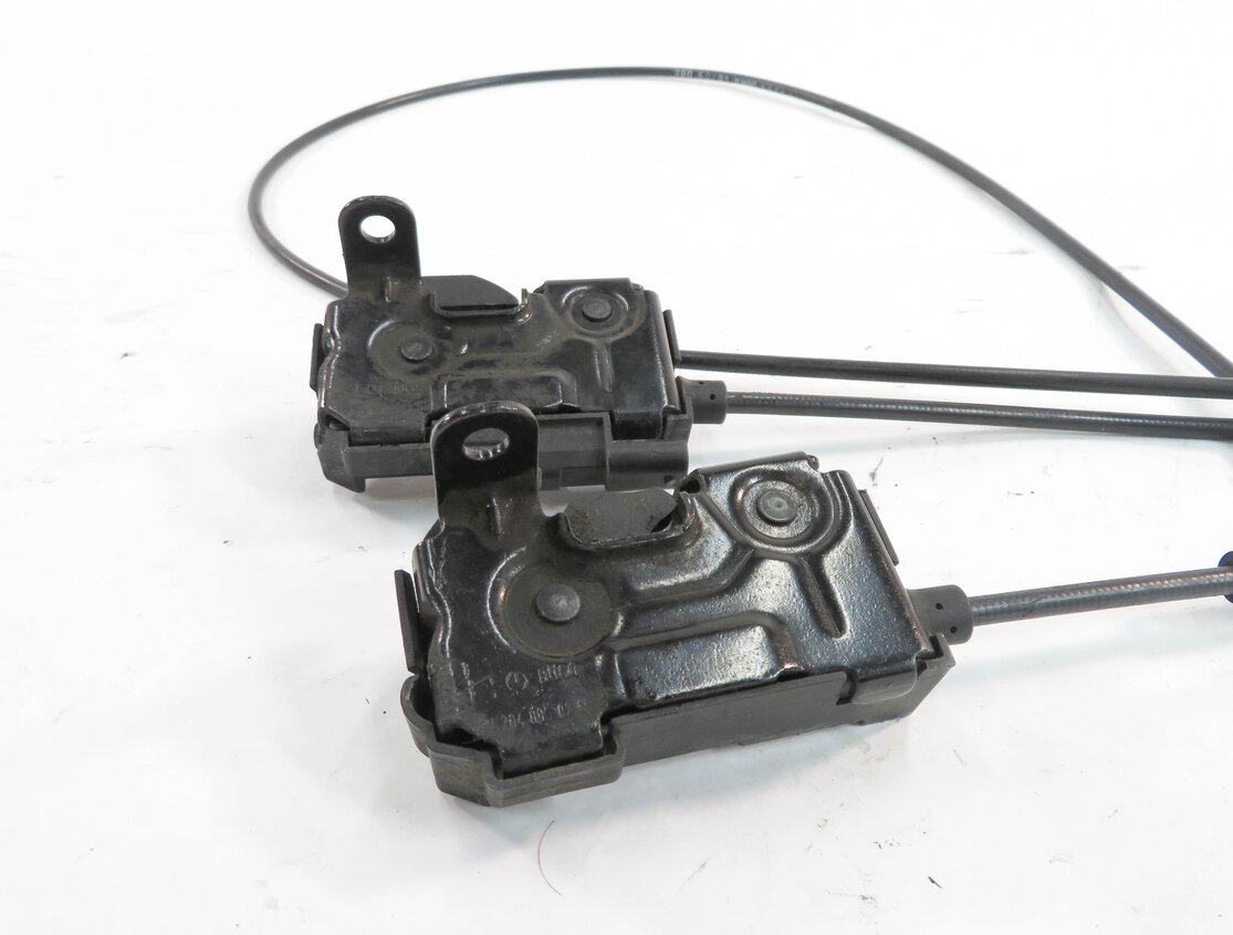Thumbnail 4: 2010 MERCEDES BENZ E550 (C207) FRONT LOWER HOOD LOCK LATCH SET-2 w/ CABLE