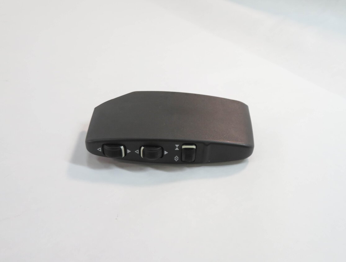 2010 MERCEDES E550 (C207) COUPE - RIGHT PASSENGER LUMBAR SEAT ADJUSTMENT SWITCH