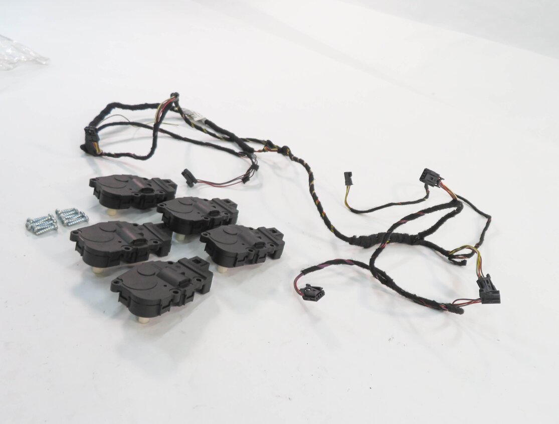 Thumbnail 4: 2010 MERCEDES BENZ E550 (C207) COUPE - HEATER A/C BLEND DOOR SERVO MOTOR SET-5