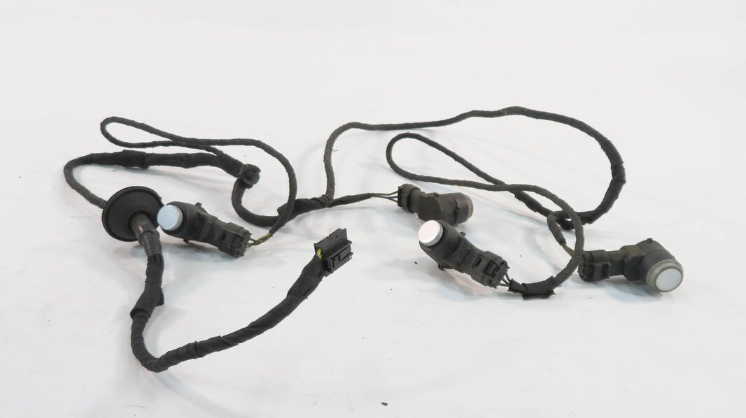 Thumbnail 2: 2010 MERCEDES BENZ E550 (C207) REAR PDC PARK DISTANCE SENSOR SET-4 (SILVER 775U)