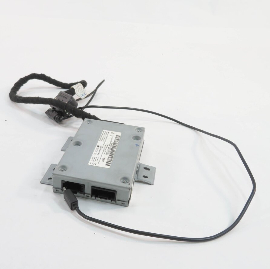 Thumbnail 3: 09-13 MERCEDES C300 C350 E350 E550 GL450 GL550 ML350 ML550 - iPOD CONTROL MODULE