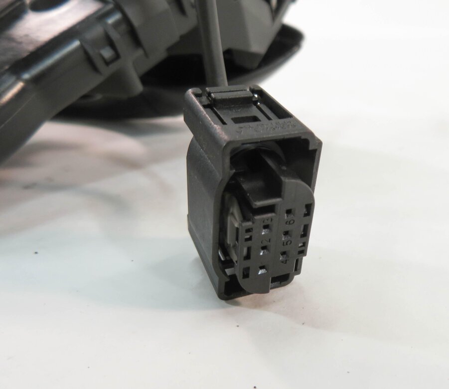 Thumbnail 8: 2009 MERCEDES ML320 (W164) RIGHT FRONT KEYLESS GO EXTERIOR DOOR HANDLE (BLACK)